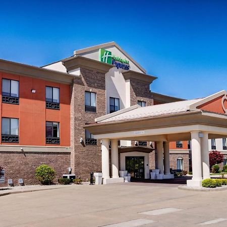 Holiday Inn Express Hotel & Suites Shelbyville By Ihg Exterior photo